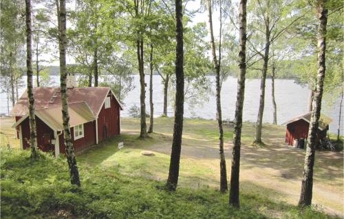 Stunning Home In Hyltebruk With Kitchen