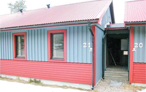 Gorgeous Home In Slen With Kitchen