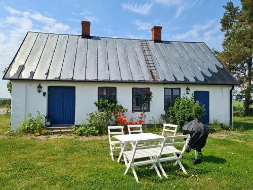 Villa Vemmentorp - Körsbärsblomsvillan 6 min från havet