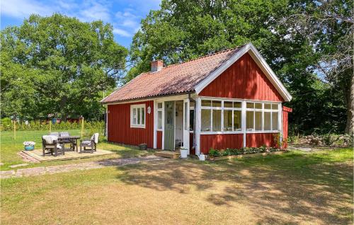 Amazing Home In Frjestaden With Kitchen