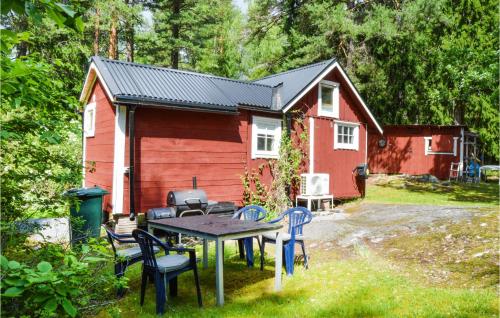 1 Bedroom Gorgeous Home In Norrtlje